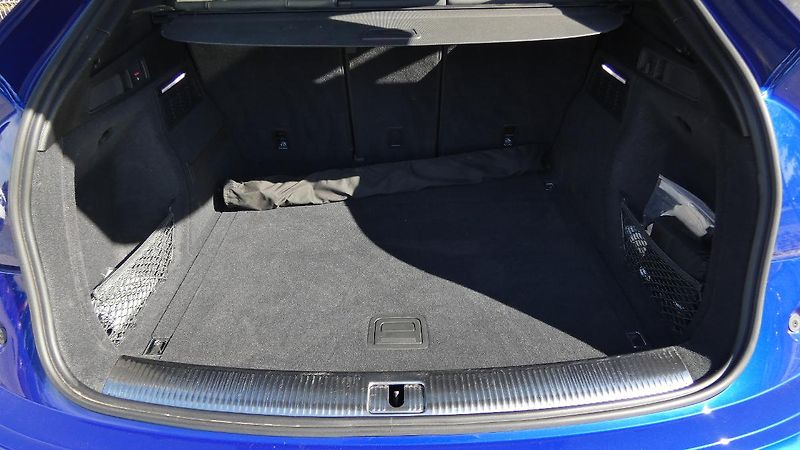 Audi Q5 40 TDI quattro S tronic S Line - fotka 22 z 28