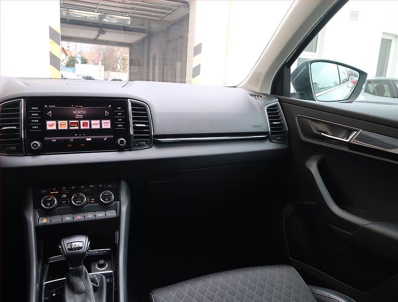Škoda Karoq (2020) Style 1.5 TSI - fotka 8 z 20