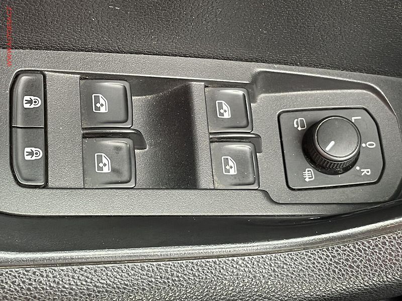 Škoda Karoq (2020) 2.0 TDi 4x4, Ambition, DSG - fotka 22 z 22
