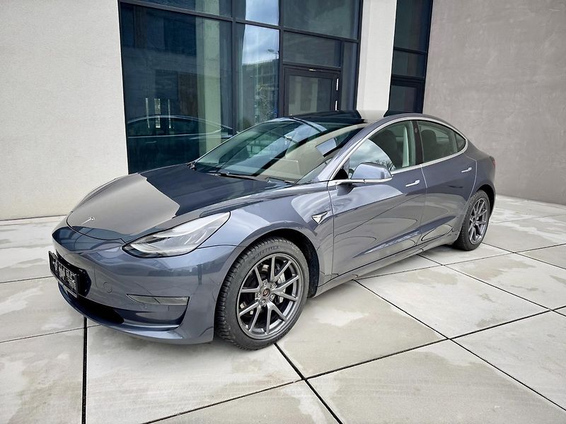 Tesla Model 3 LONG RANGE 4x4 1 MAJITEL - fotka 2 z 46