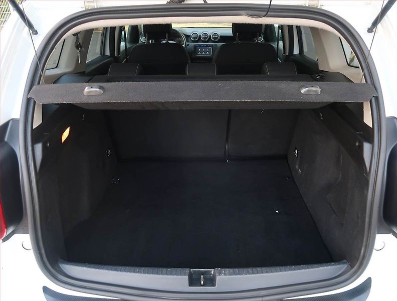 Dacia Duster (2018) 1.6 SCe, LPG, Navi, Tempomat - fotka 14 z 21