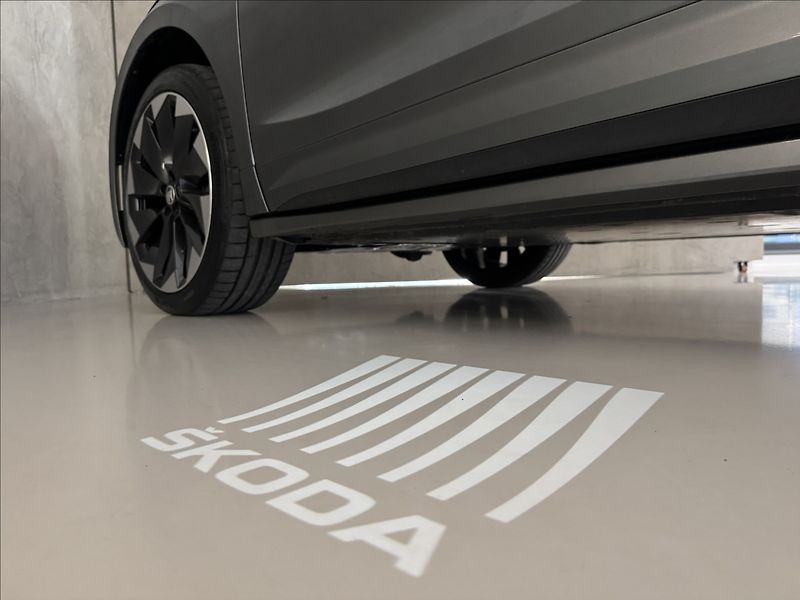 Škoda Enyaq 80 Sportline Matrix Tepelko - fotka 48 z 50