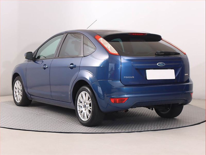 Ford Focus (2008) 1.6 TDCi, nová STK - fotka 4 z 15