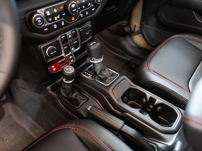 Jeep Wrangler (2026) 3.6 V6 Rubicon X, Naviják - fotka 23 z 35