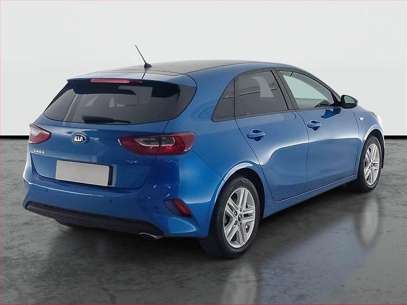 Kia Ceed (2019) Cool 1.4 CVVT, ČR,1.maj - fotka 5 z 17