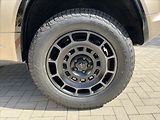 Land Rover Defender (2026) 4,4 110 OCTA P635 V8 AWD - náhled 7