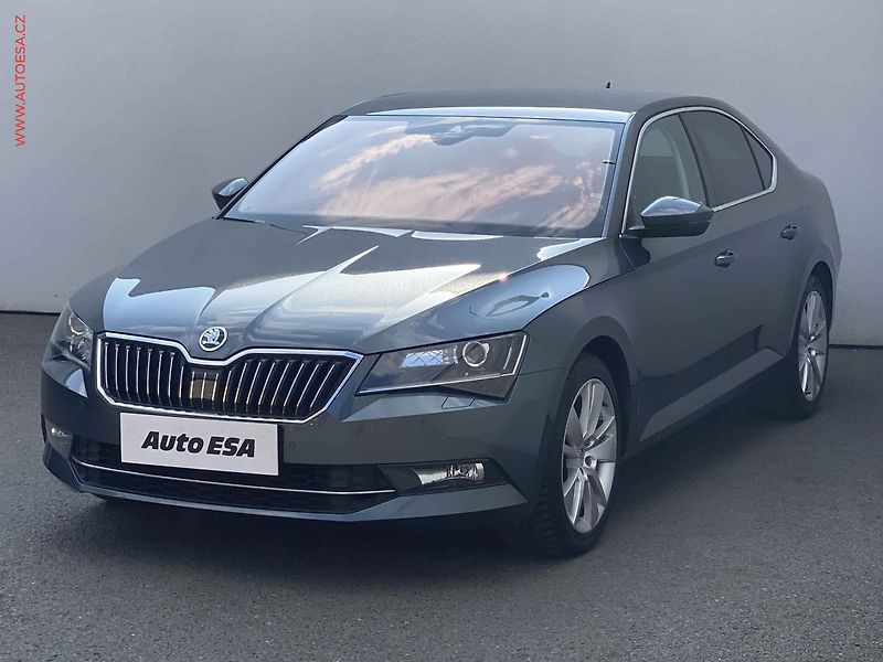 Škoda Superb (2016) 2.0TDI, ČR, Kamera, kůže - fotka 3 z 20
