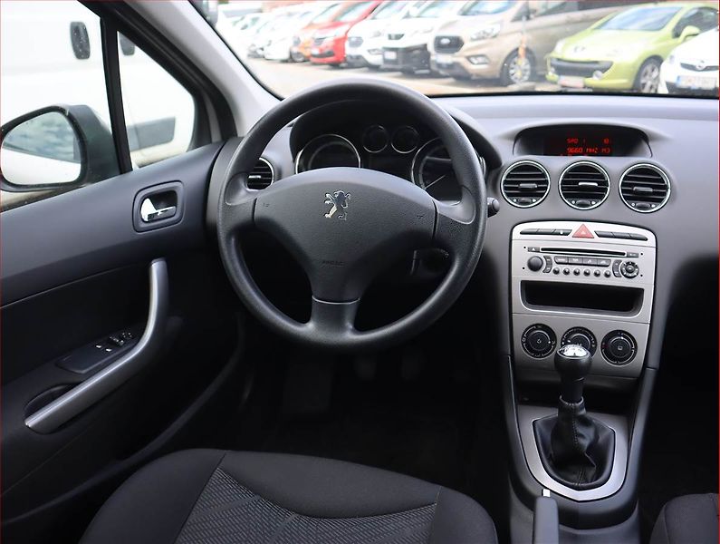 Peugeot 308 (2008) 1.4 VTi, Serv.kniha - fotka 7 z 14