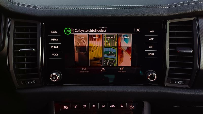 Škoda Kodiaq TDI 147kW 4x4 SPORTLINE-CR-DPH - fotka 45 z 50