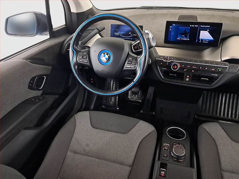BMW i3 (2019) 94Ah BEV, SoH 89% - fotka 7 z 19