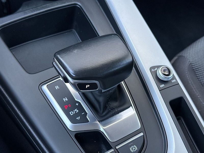 Audi A4 (2022) Avant 40 TDI Quattro Tiptronic - fotka 15 z 31