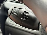 Peugeot 2008 1,2 81kW AUTOMAT,NAVI,NOVÉ ČR - náhled 17
