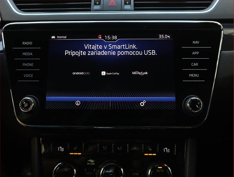 Škoda Superb (2019) 2.0 TDI, Automat, Kůže, Navi - fotka 19 z 25