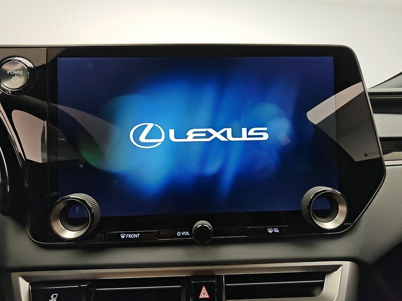 Lexus RX 350h Executive Plus - fotka 43 z 49