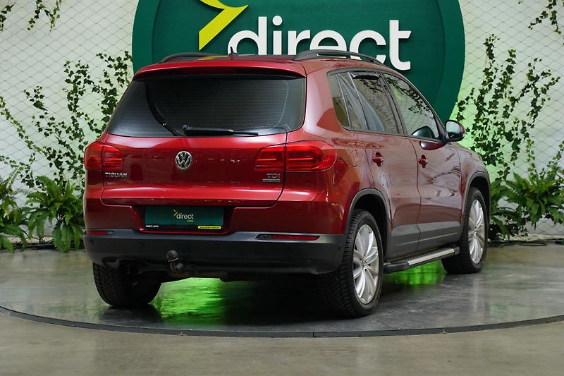 Volkswagen Tiguan - fotka 2 z 25