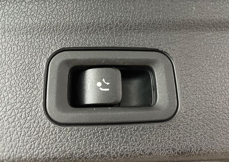Mercedes-Benz GLE 300d, AMG-LINE, 1. MAJ., ČR - fotka 9 z 28