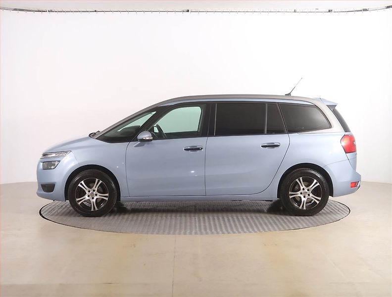 Citroën C4 Picasso (2016) 1.6 BlueHDi, 7 míst - fotka 3 z 18