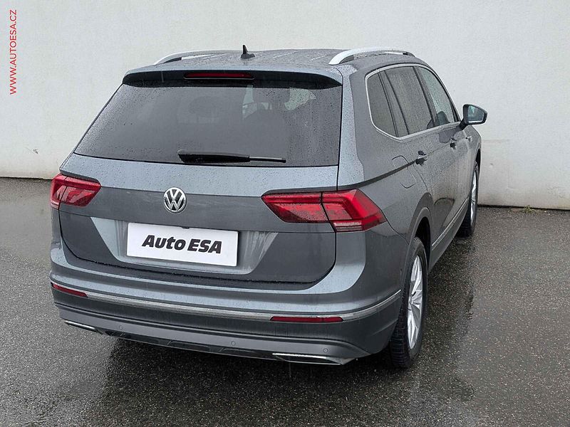 Volkswagen Tiguan (2020) 2.0 TSi 4x4, Highline, DSG - fotka 4 z 16