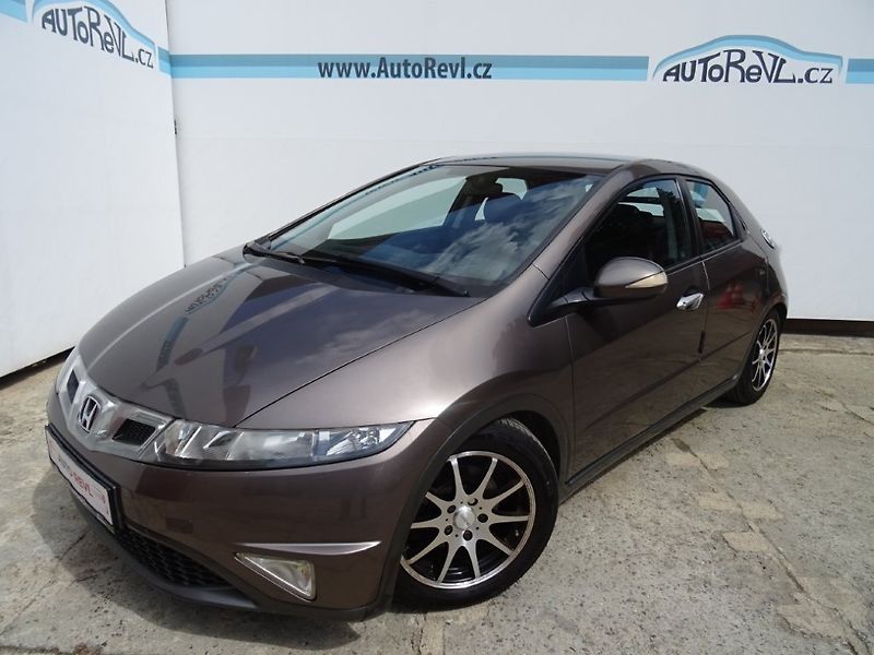 Honda Civic (2010) 1.4i,73kW,NovéČR,klima - fotka 2 z 21
