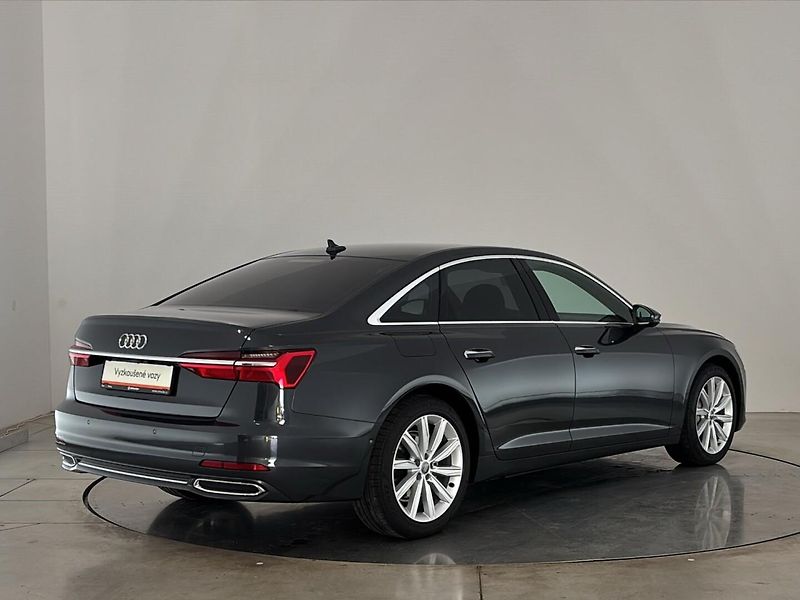 Audi A6 Sedan - fotka 2 z 30