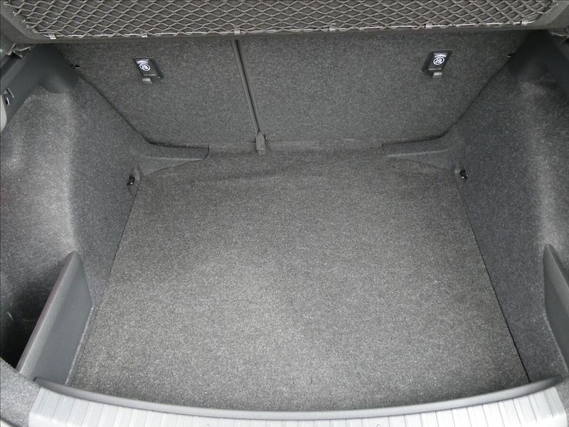 Škoda Scala 1,0 TSi DSG 1.maj,TOP SELECTIO - fotka 19 z 45