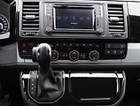 Volkswagen Multivan 2,0 TSI 150kW 4M DSG CZ DPH - náhled 26
