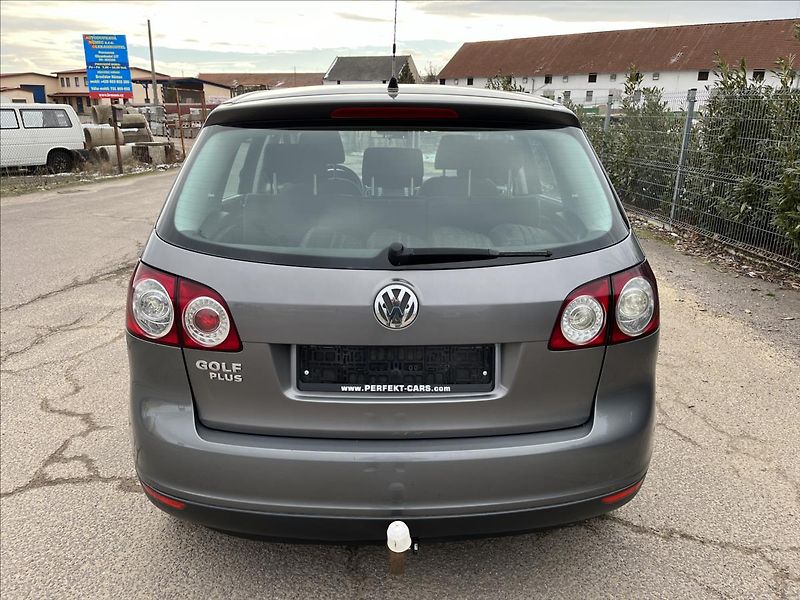 Volkswagen Golf Plus 1.4 i ROZVODY 2x KOLA STK 1/28 - fotka 33 z 36