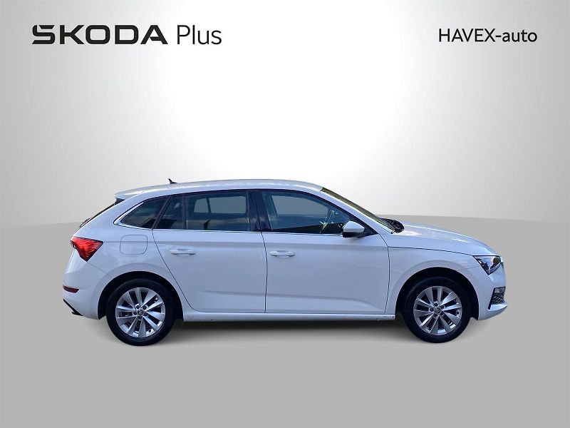 Škoda Scala (2023) 1.0 TSI Style - fotka 3 z 32
