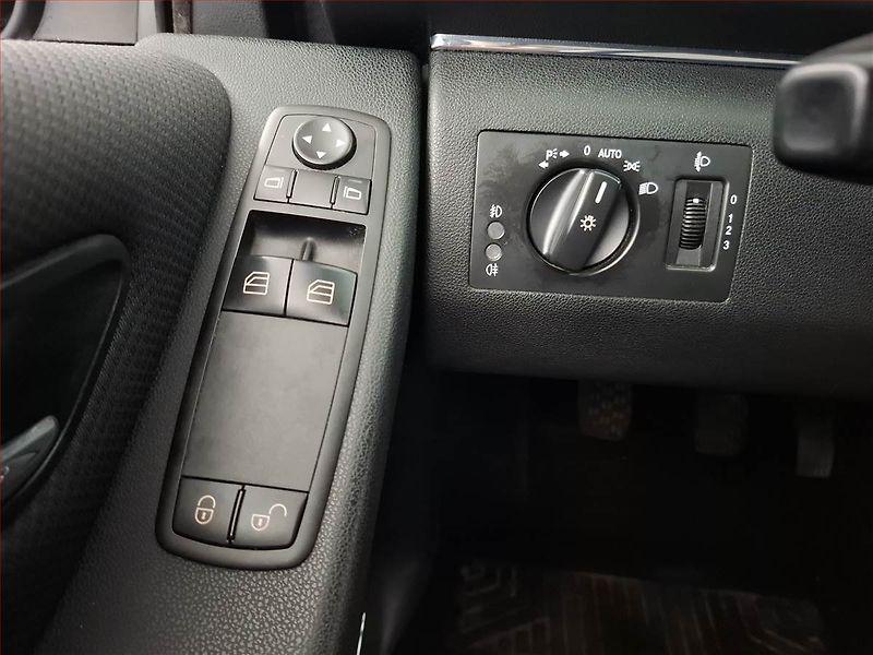 Mercedes-Benz Třídy B (2010) B 180 CDI , Park. senzory - fotka 15 z 15