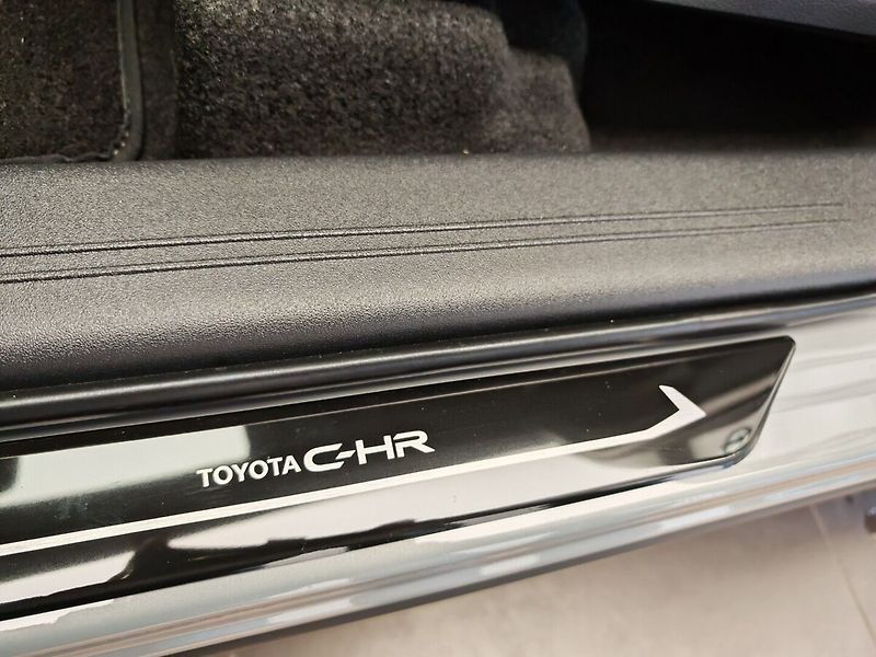 Toyota C-HR BEV  77 kWh Style Dynamic - fotka 19 z 41