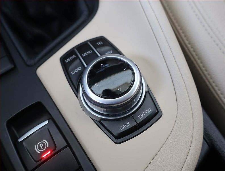 BMW X1 (2016) sDrive16d, Serv.kniha, Kůže - fotka 17 z 25