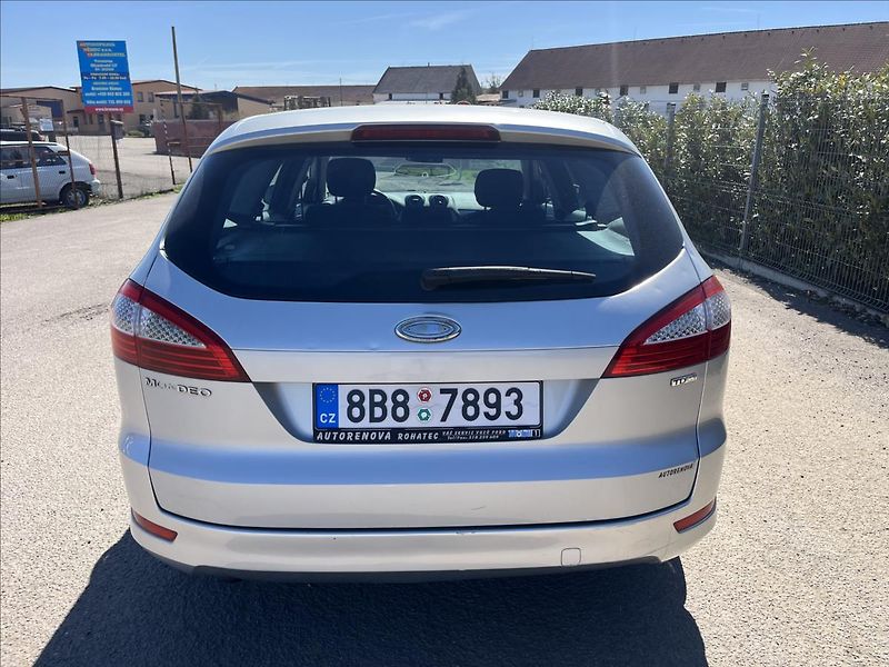 Ford Mondeo 2,0 TDCi KLIMA SERVIS ROZVODY - fotka 7 z 29