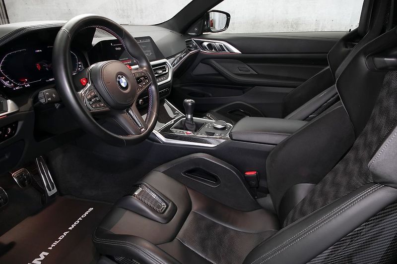 BMW M4 353kW Manuál Carbon KeramBrzdy - fotka 17 z 45