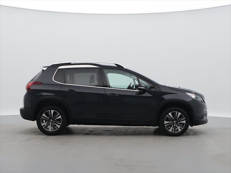 Peugeot 2008 1,2 Puretech 81kW Allure - fotka 8 z 25