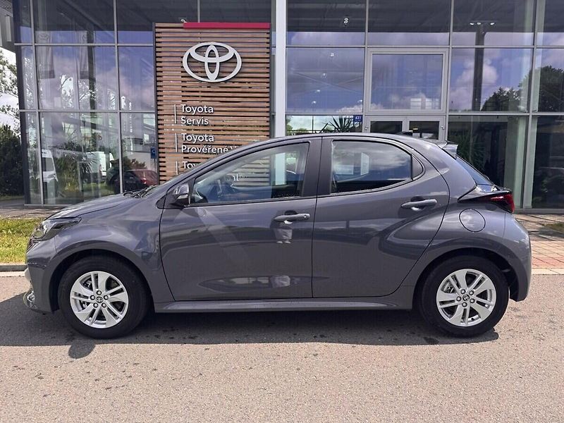 Toyota Yaris 1.5 Comfort - fotka 5 z 13