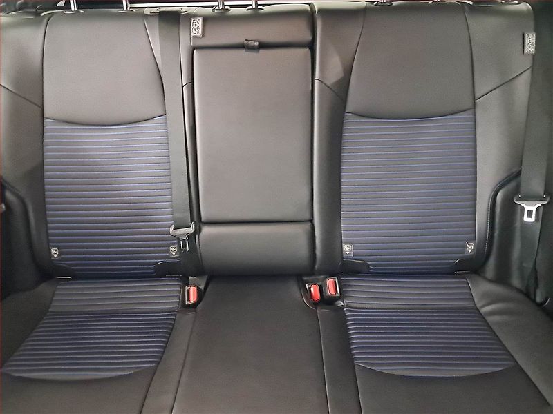 Toyota RAV4 (2023) Executive 2.5 Hybrid - fotka 10 z 23