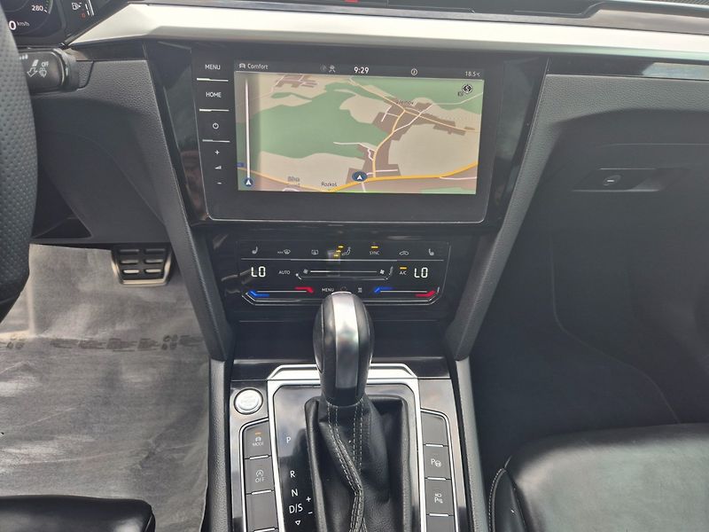 Volkswagen Arteon 2.0 TDI DSG 4x4  DPH ROZVODY - fotka 28 z 32
