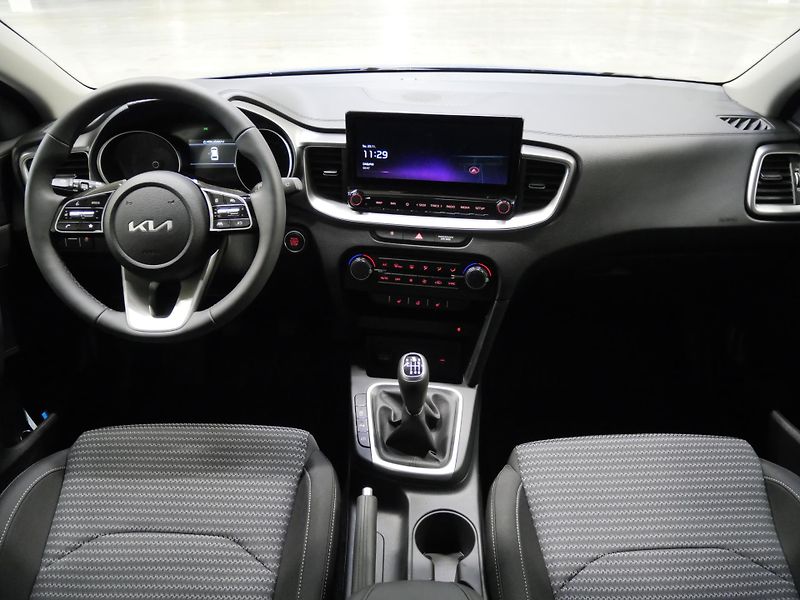 Kia Ceed - fotka 5 z 25