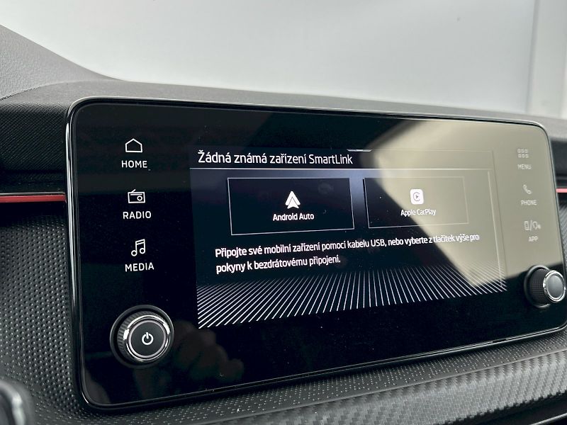 Škoda Kamiq (2025) DSG 1.0TSI 85kW Monte Carlo - fotka 14 z 33