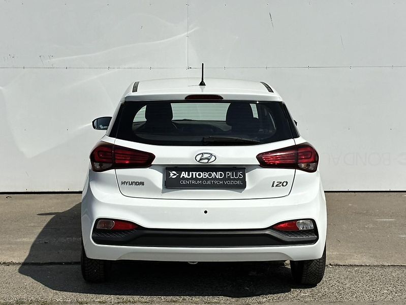 Hyundai i20 1.25 i 55kW Family+ Club - fotka 9 z 20