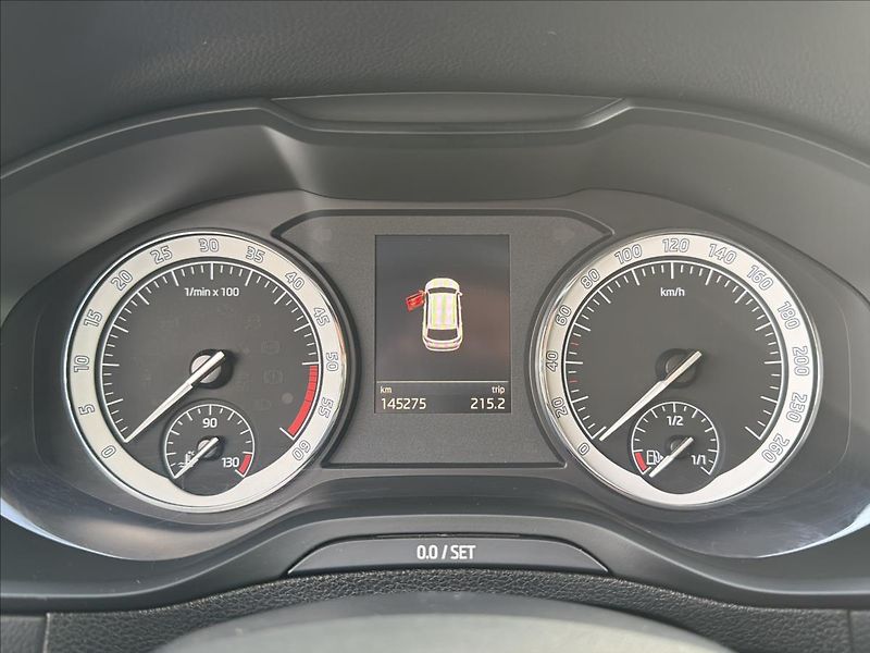 Škoda Karoq 2,0 TDI 110 kW DSG DPH ČR - fotka 12 z 35
