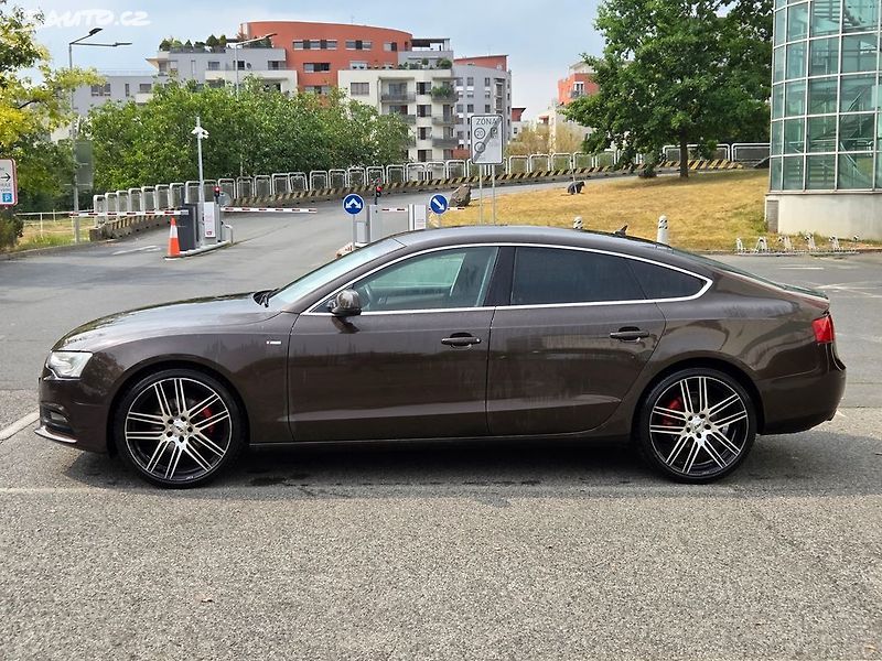 Audi A5 (2012) 2.0TDI Automat - necouvá - fotka 3 z 21