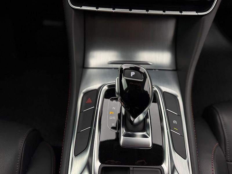 MG HS 1.5TGI 7DCT EXCITE - fotka 22 z 34