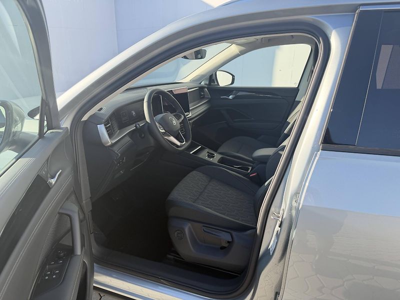 Volkswagen Tayron (2025) People 7DSG mHEV 1,5eTSi - fotka 5 z 7