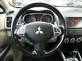 Mitsubishi Outlander 2,4 i 125kW 7.míst,4x4,automat - náhled 29
