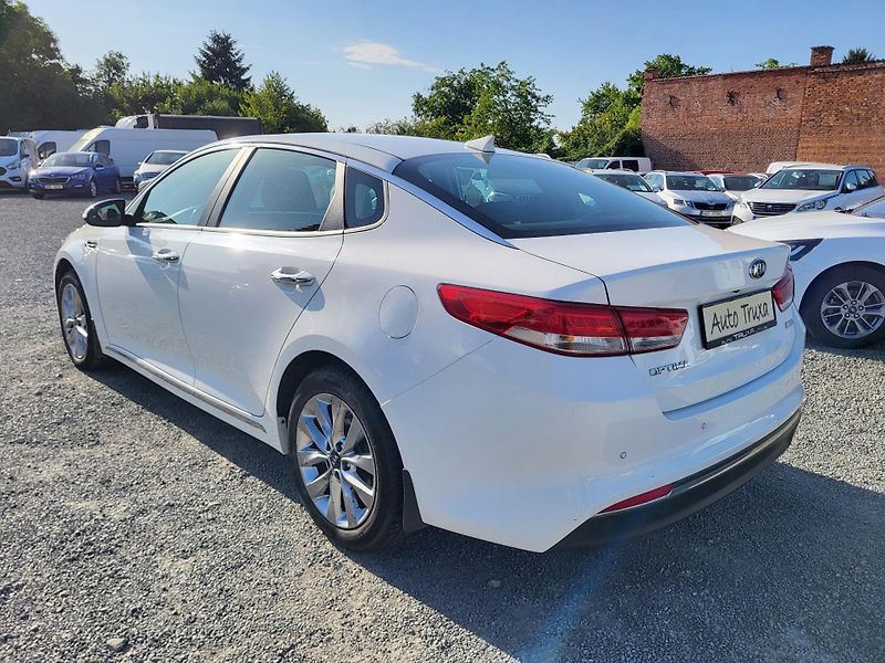 Kia Optima 1.7 CRDi 16V 104kW EXCLUSIVE - fotka 3 z 44