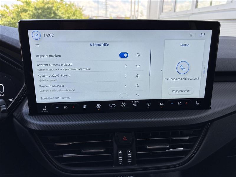 Ford Kuga 1,5 EcoBoost 137 kW ST-Line - fotka 25 z 27