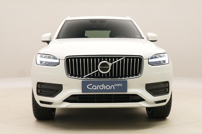 Volvo XC90 B5 AWD MOMENTUM AUT - fotka 15 z 42