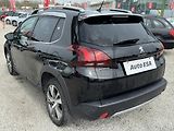 Peugeot 2008 (2019) 1.2PT, Crossway, navi, panor - náhled 6
