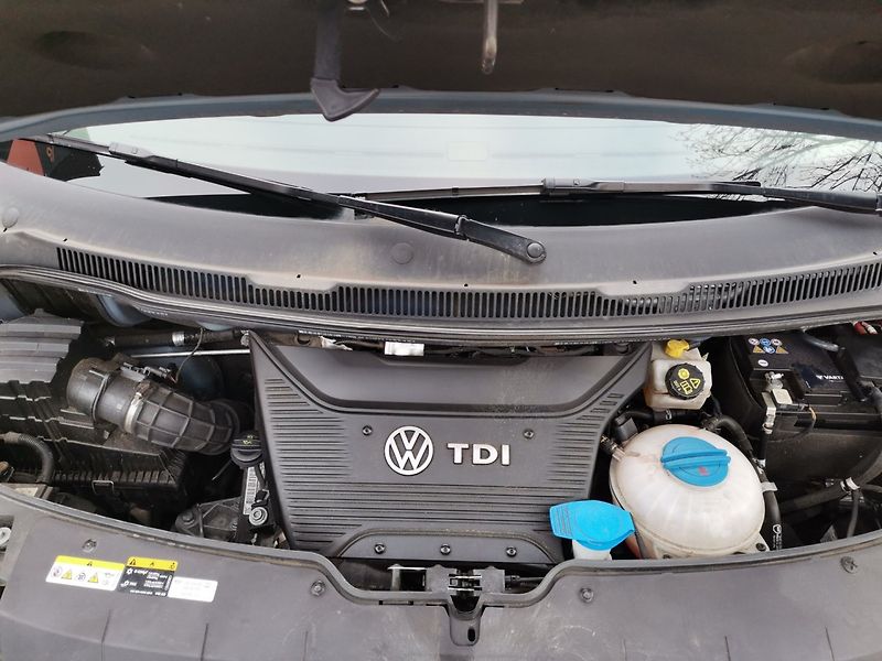 Volkswagen Multivan (2024) 2.0TDi 150kw DSG 4x4 ČR Highli - fotka 20 z 27